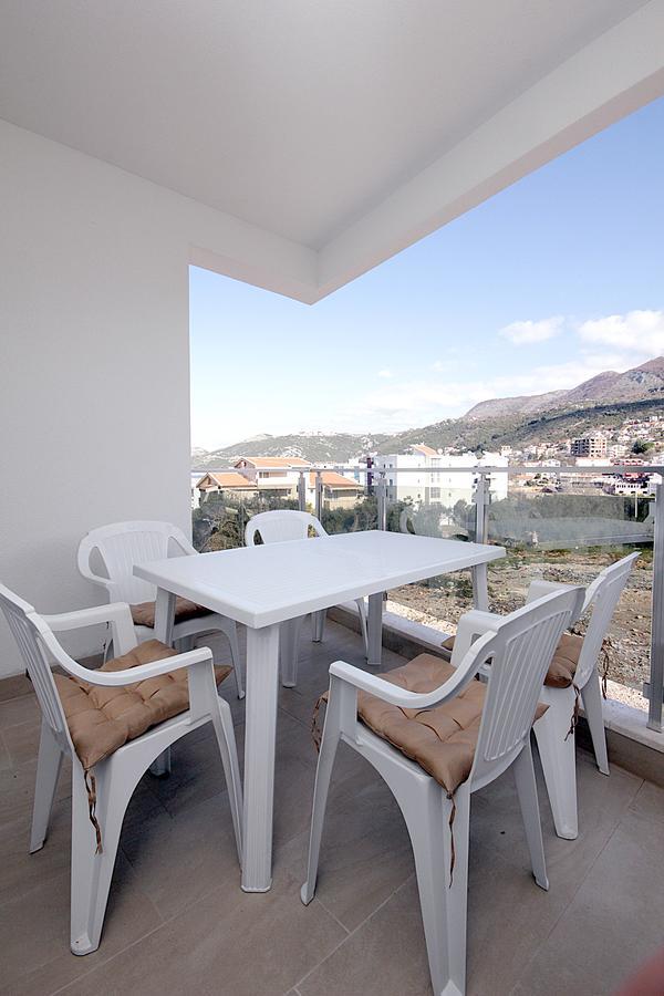 Apartment Melina Dobra Voda Ngoại thất bức ảnh