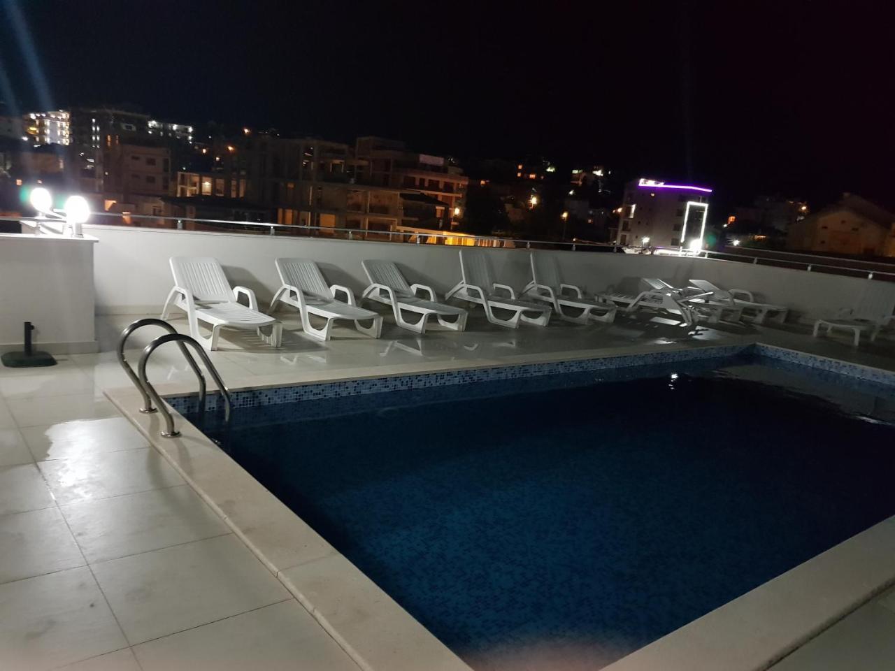 Apartment Melina Dobra Voda Ngoại thất bức ảnh
